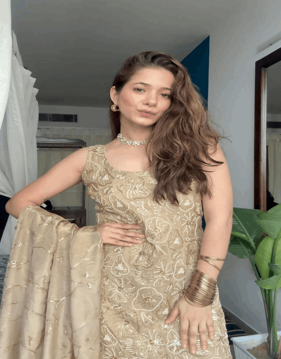 Golden phuleri sharara set