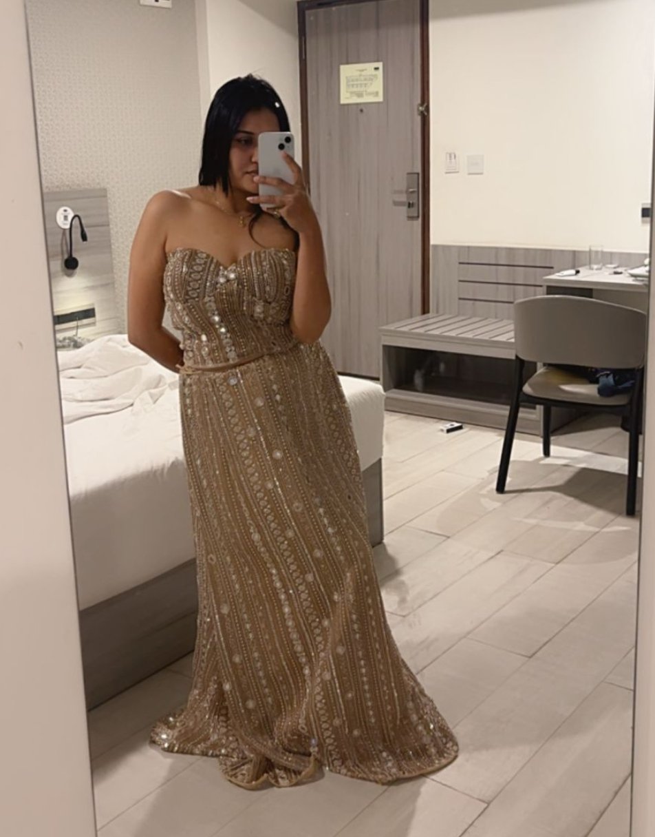 Fabric is net hand embroidered