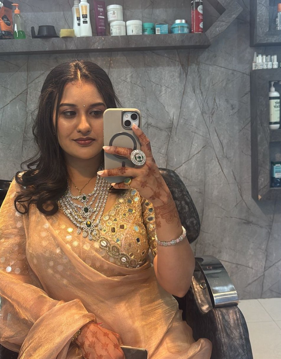 Tissue saree with mirror work blouse