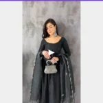 Black slit suit with embroidered dupatta 3
